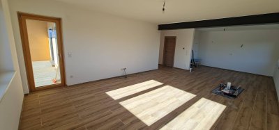 Moderne zetralgelegene Wohnung zu vermieten
