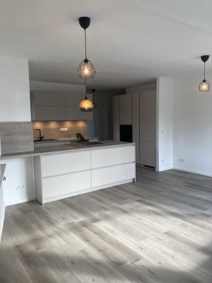 Exklusive Maisonette-Wohnung mit 3 Zimmern und Balkon in Hamburg-Volksdorf