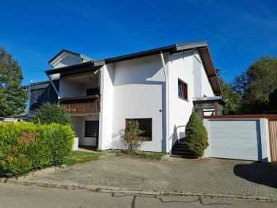 Großzügige Doppelhaushälfte mit Garten in Müllheim-Vögisheim
