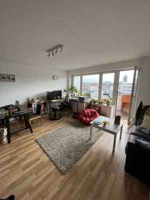 Zentrale 2- Zimmer Wohnung | ca. 52 m² | Balkon | Aufzug
