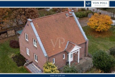 ... in nur wenigen Minuten sind Sie am See! 
 – Familienhaus mit Naturgrundstück!