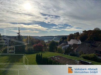 Neubauwohnung mit großzügigem Balkon und herrlicher Aussicht!