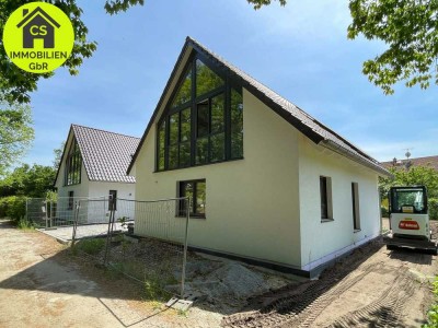 Erstbezug! Bj 2025! In Finsterwalde! Süd-West Terrasse! Preis VB