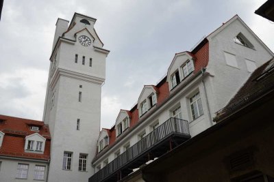 Spektakuläre Drei-Zimmer-Dachterrassen-Wohnung in komplett saniertem Altbau