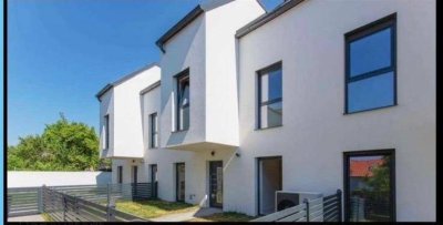 5 Zimmer Reihenhaus in Grünruhelage im 22. Bezirk