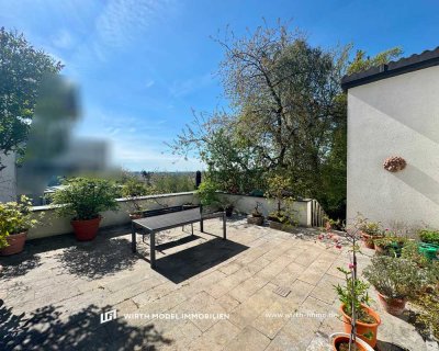 Großzügiges freistehendes Einfamilienhaus auf schönem Grundstück mit traumhaftem Blick