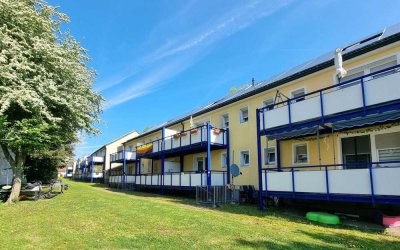 Ruhe pur! Modernisierte 2 Zi.-EG-Wohnung mit Balkon.