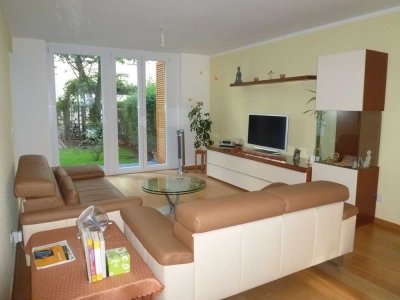 Schöne, geräumige 2-Zimmer Whg