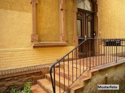 Villenartiges Wohnhaus in ruhiger Wohnlage - provisionsfrei