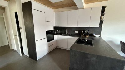 Highlight: Moderne 3 Zimmer Wohnung inkl. TG u EBK
