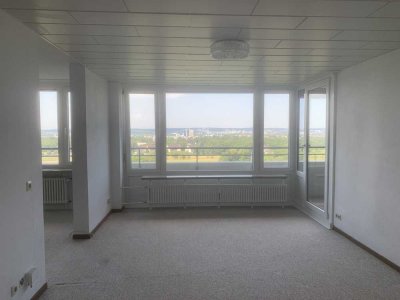2,5-Zimmer-Wohnung mit unverbaubarem Fernblick in Stuttgart-Asemwald