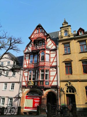 Top Lage: Exklusive 3-Zimmer-Wohnung mit Einbauküche und Balkon