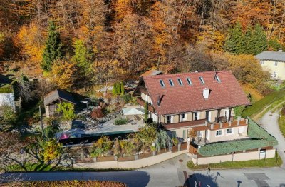 Wohntraum mit Swimming Pool &amp; Sonnenterrasse in Velden am Wörther See