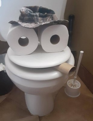 Apartment für 2 Personen – KOMPLETT MÖBLIERT Apartment for couples or singles (with a baby) – fully furnished (issue: 'THE DJUNGLE')