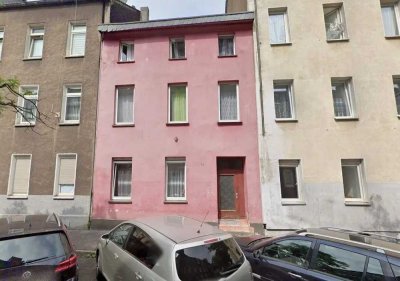 Investmentchance: Renovierungsbedürftiges MFH in Duisburg