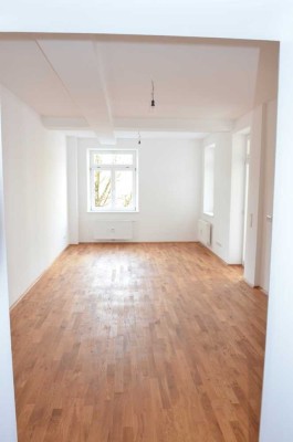 Schöne Altbauwohnung nahe Pariser Platz