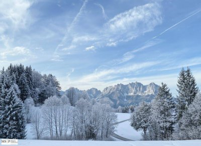 Kitzbühel: Schöne, neuwertige Mietwohnung mit großer Sonnenterrasse in absoluter Natur-Ruhelage
