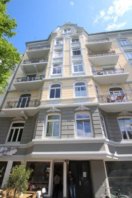 Einzigartige 4-Zimmer Dachgeschosswohnung in Hamburg Eimsbüttel – Erstbezug mit Ausblick!