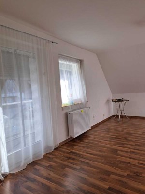 Schöne 3,5-Zimmer-Wohnung mit EBK in Haiger