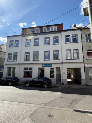 Provisionsfrei - Vermietetes Wohn- und Geschäftshaus mit Entwicklungspotenzial