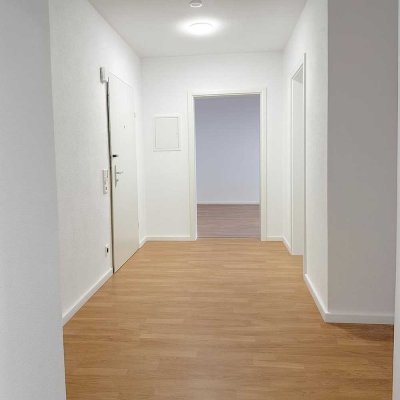 renovierte 2 Zimmerwohnung - Provisionsfrei