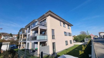 Moderne Erdgeschosswohnung mit 3,5-Zimmer sowie Terasse u. EBK in Stockach