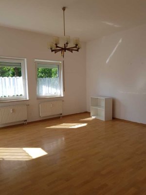 Wohnen ab 50! Barrierefreie 2-Zimmer Wohnung mit Terrasse im EG in Ludwigshafen Süd