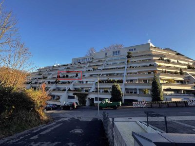 Bergisch Gladbach, freie 3-Zimmer-Wohnung im "Sonnenweg" mit 34 qm Sonnen-Terrasse