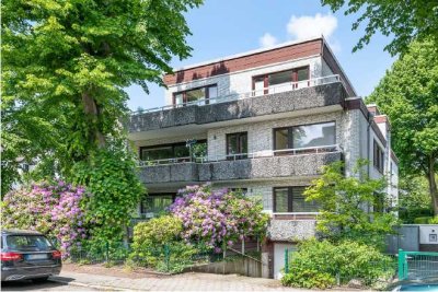 Kernsanierte Penthouse-Wohnung mit Weitblick in Groß Flottbek