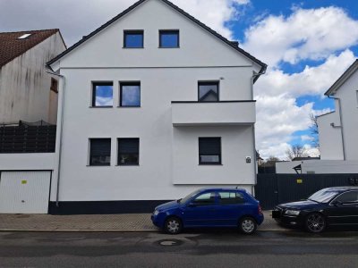 Moderne Wohlfühloase mit zwei Balkonen