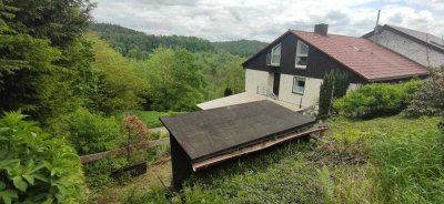 Geräumiges Haus am Waldrand in traumhafter und ruhiger Lage