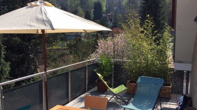 Schloss-Wolfsbrunnenweg - exklusive 4-Zimmer-Maisonette-Wohnung, herrlicher Blick und große Terasse
