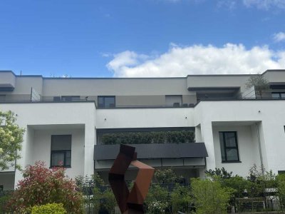 Neuwertiges Penthouse mit 2,5 Zimmern in Darmstadt-Mitte