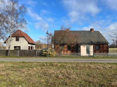 Riesiges Grundstück in Fast-Alleinlage mit Ausbaupotenzial und förderfähig