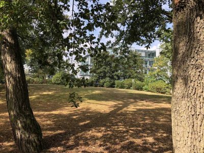 Großzügige Penthousewohnung mit Blick ins Grüne