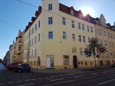 schöne  3 - Raumdachwohnung in der südlichen Innenstadt