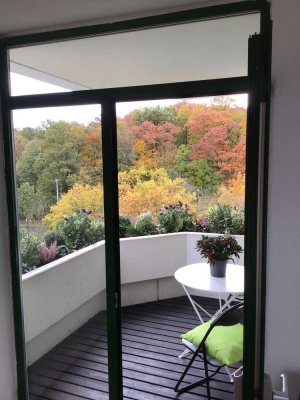 Attraktive 2 ZW in einem gepflegte MFH mit Balkon, TG