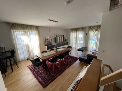 Gehobene Teilmöbliert DHH in Kladow