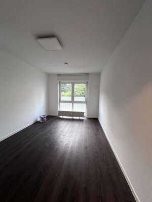 Schöne 1 Zimmer Wohnung in Mülheim an der Ruhr, Speldorf