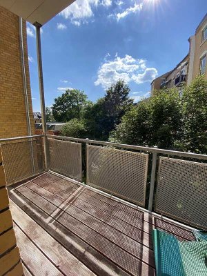 Außergewöhnliche Wohnung für den besonderen Menschen, die über den Dingen stehen.