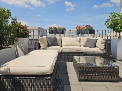 Ohne Makler - Penthouse-Wohnung mit gehobener Innenausstattung und 40qm Süd-Dachterrasse