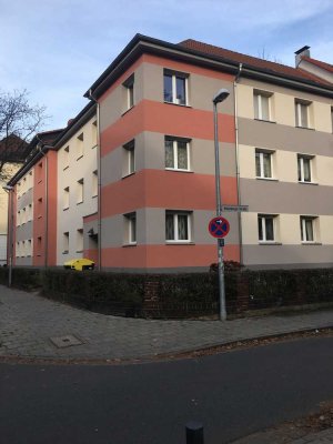 SCHÖN HIER ZU WOHNEN - großzügige 2-Zimmer-Wohnung "innenstadtnah"