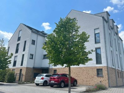 Schöne 2-Zi.-Wohnung mit Aufzug und Balkon in zentraler Wohnlage!