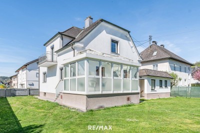 Großzügiges Einfamilienhaus liebevoll gepflegt!