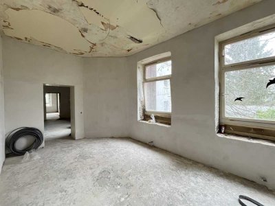 *HANDWERKER AUFGEPASST* - SPANNENDE 2 ZI WOHNUNG IM DÜSSELTAL