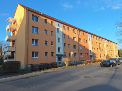 Gut geschnittene 4-Zimmer-Wohnung mit Balkon in Pirna-Copitz!