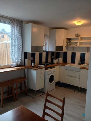 Kleines  Haus mit 2,5 Zimmern in Braunschweig-Veltenhof-Rühme