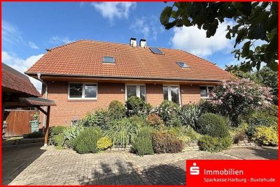 Familiengerechtes Haus mit schönem Garten!