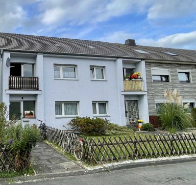 Reihenhaus / 2-Familienhaus mit Garage in Zülpich
