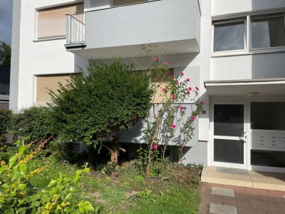 Helle Wohnung mit Balkon und Terrasse